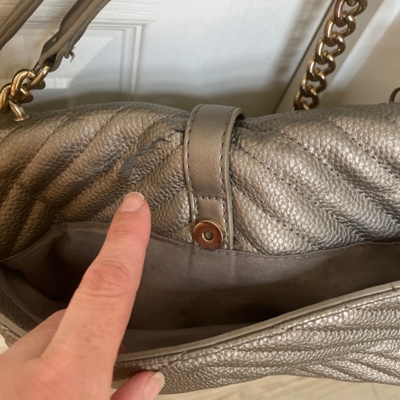 Purse - Picture 4 of 6